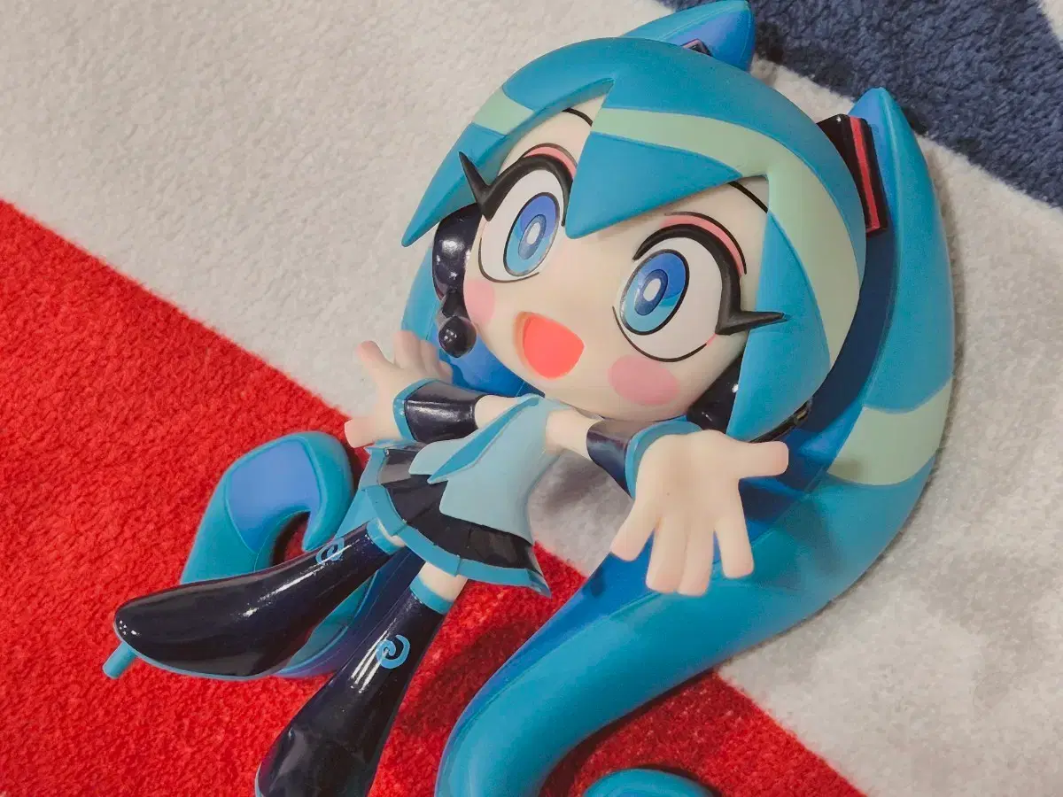 thumbnail-0
